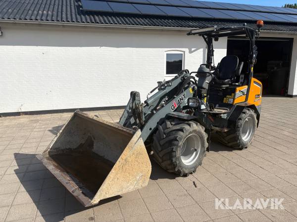 Minilæsser Giant G2700HD+ X-TRA + tilbehør