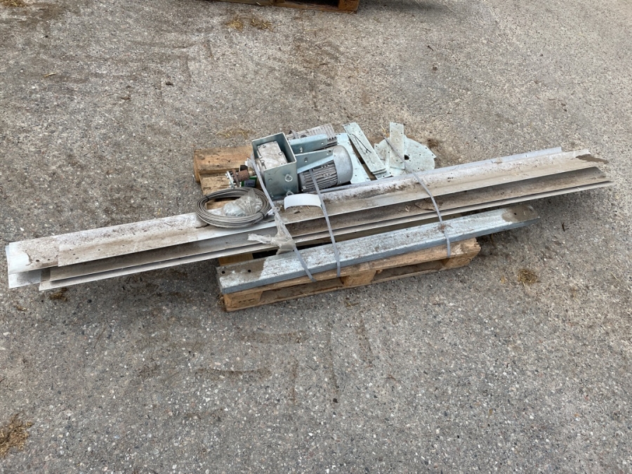 Loft ventilator til staldbygning