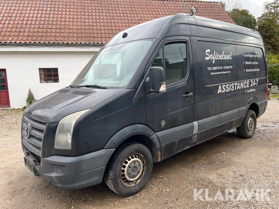 Varebil Volkswagen Crafter 2,5 TDI aut Mellemlang høj kassevogn