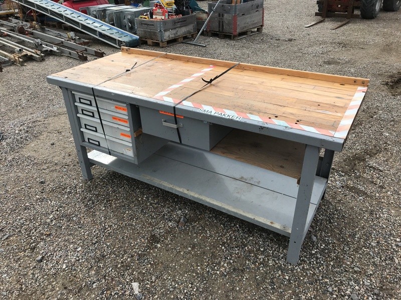 Værkstedsbord