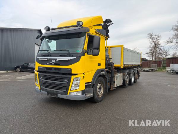 Lastbil Volvo FM 420 med kran 19,2 tonsmeter