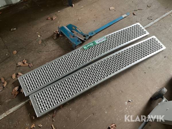 Metalklipper  og Ramper Bangstrup 1 sæt ramper 1 styk klipper