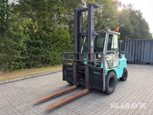 Truck Mitsubishi FD50T - 5 tons