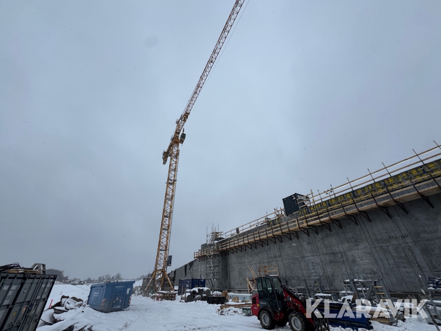 Tårnkran Potain MD285B 25 Meter kroghøjde