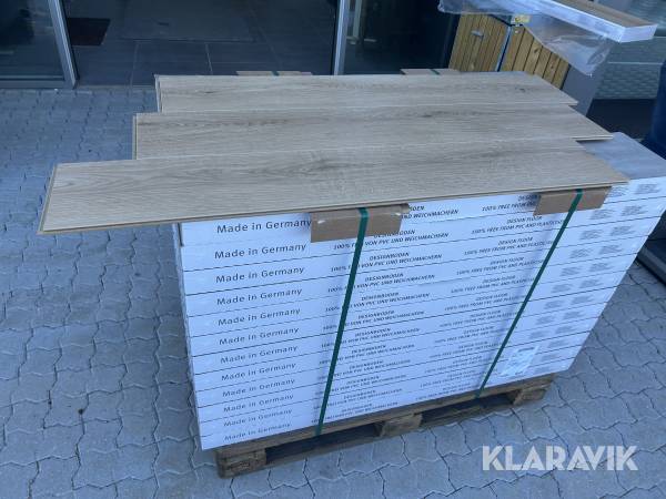 LVT gulv HQ Bodenwelt Piadesa clever plus 86m2 med underlag
