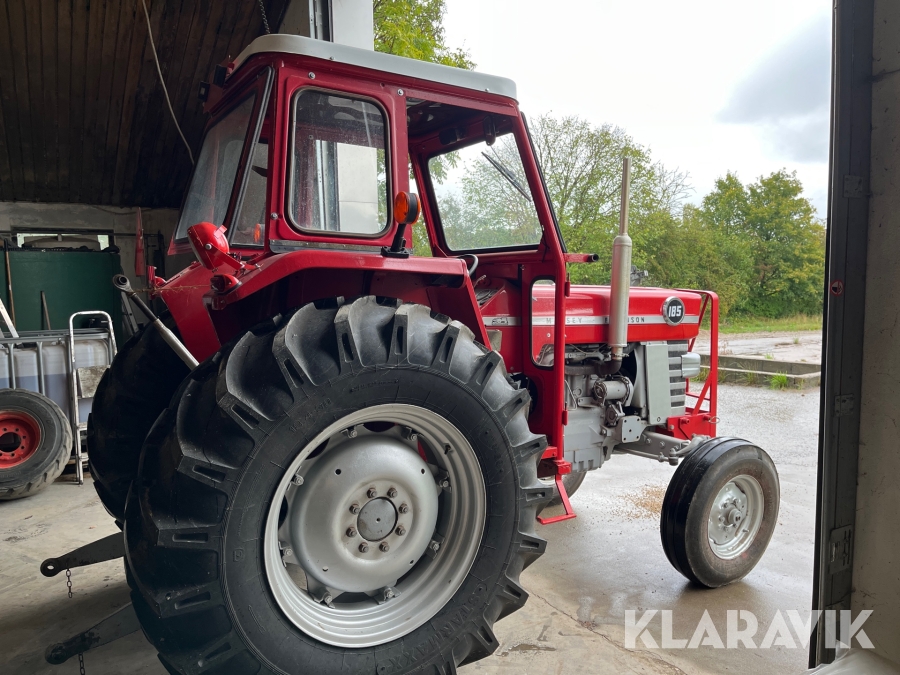 Veterantraktor Massey-Ferguson 185