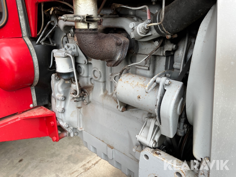 Veterantraktor Massey-Ferguson 185