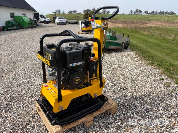 Pladevibrator Bernard RT220