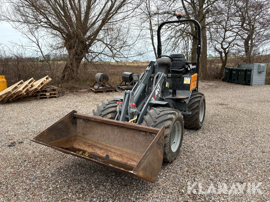 Minilæsser Giant V452T x-tra HD