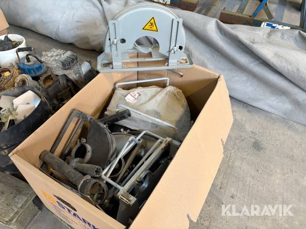 Samlet parti reservedele bl.a. motor-/ventilatordele,