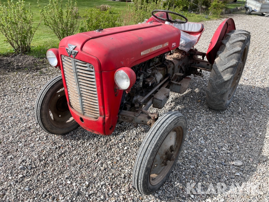 Traktor Massey Ferguson 35 Benzin
