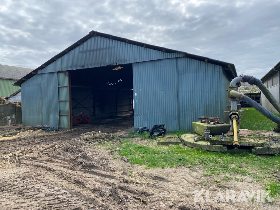 Maskinhus 13,5 x 21 m