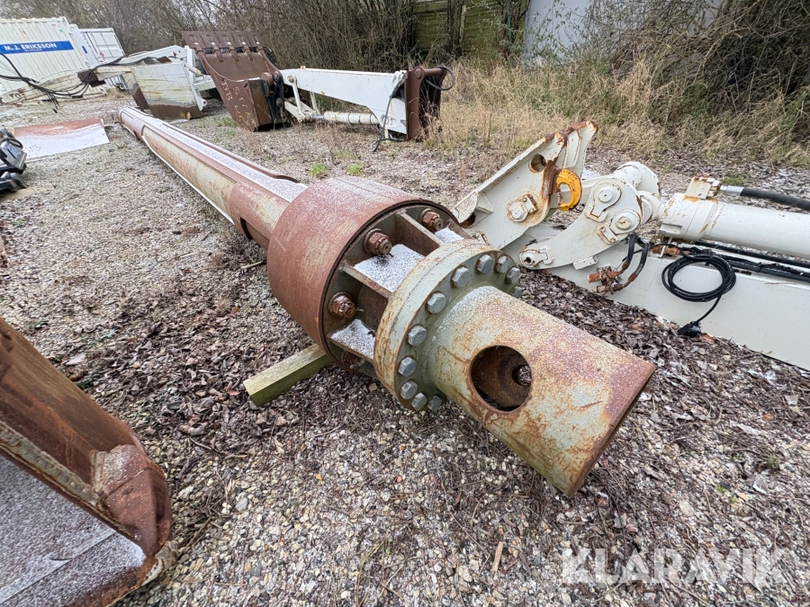 Kelly stang Emde til boremotor på Liebherr BA250