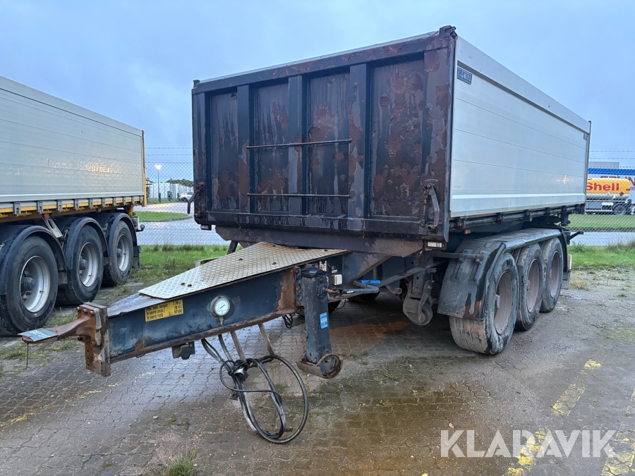 Tipkærre Kel-Berg D23B3, 3 aksler