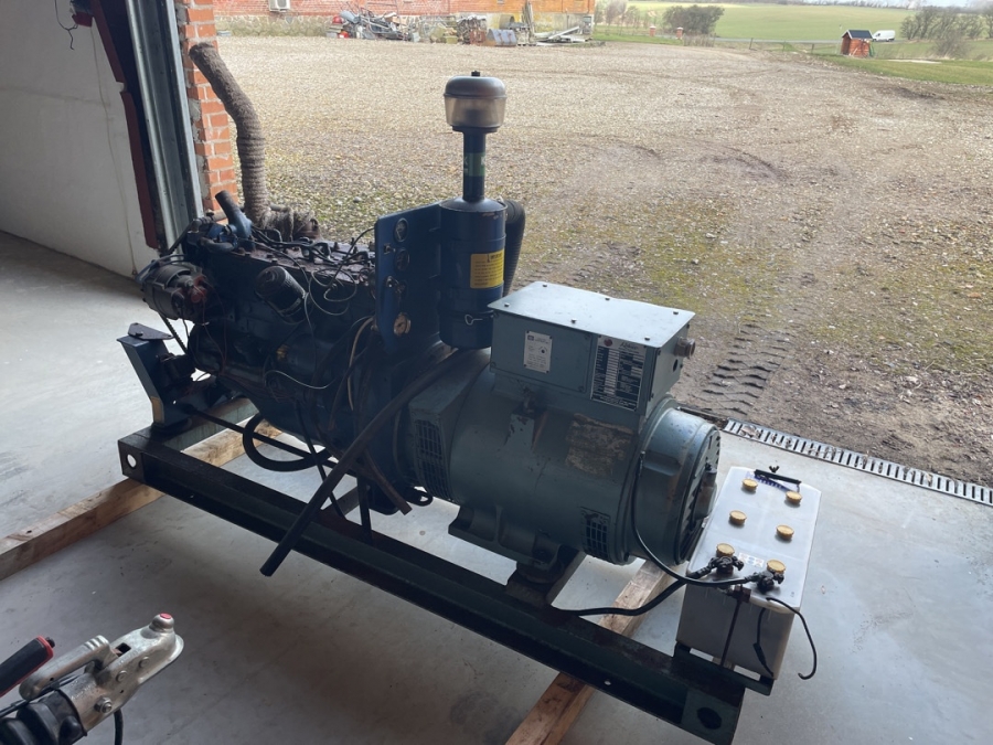 Generator med gas motor