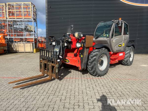 Teleskoplæsser Manitou MT1440A med kurv/drejeled/gafler