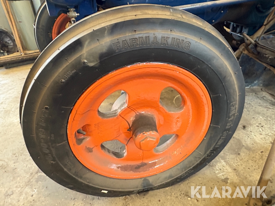 Veteran traktor Fordson major