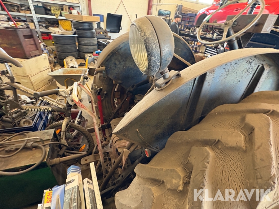 Veteran traktor Fordson major