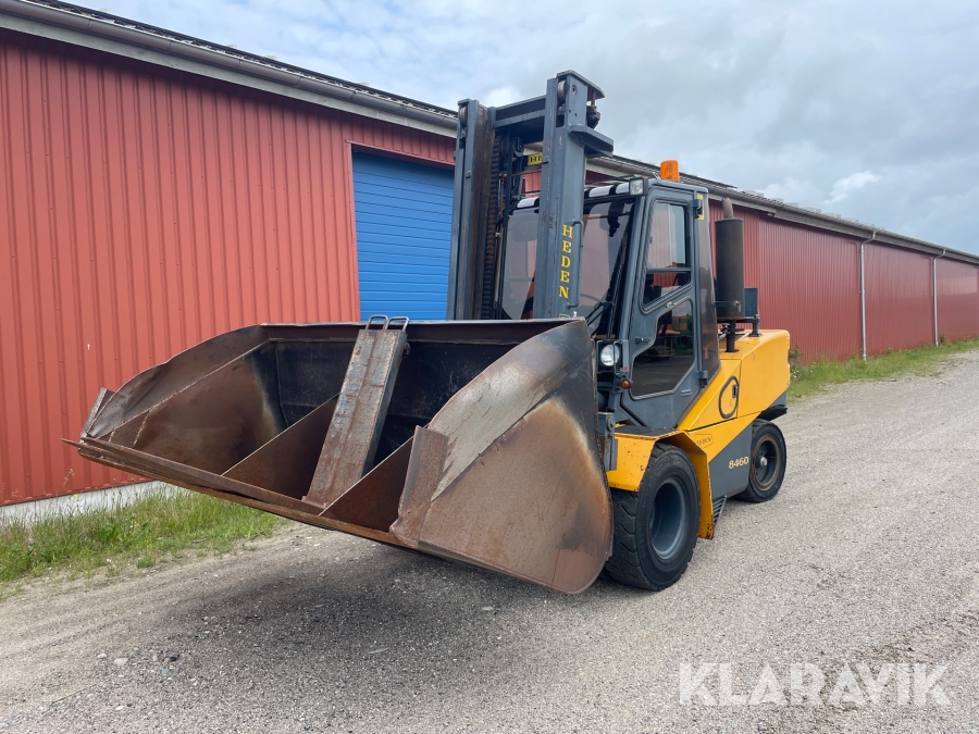 Truck Heden 8460