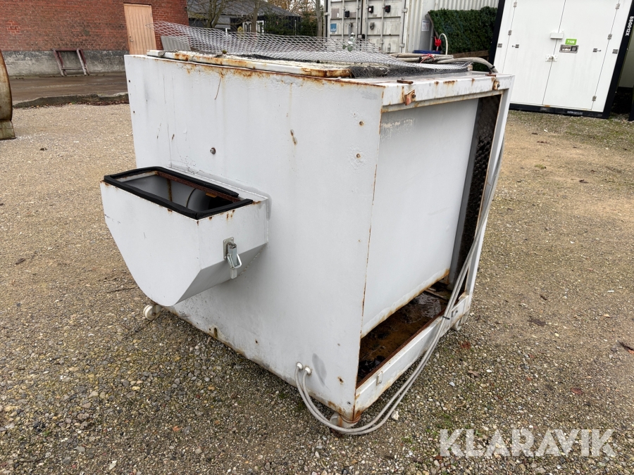 Ventilationsbur indbygget blæser