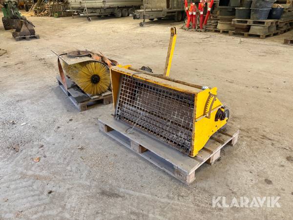 Vintersæt med saltudlægger og kost Stiga PA402 - 2 enheder