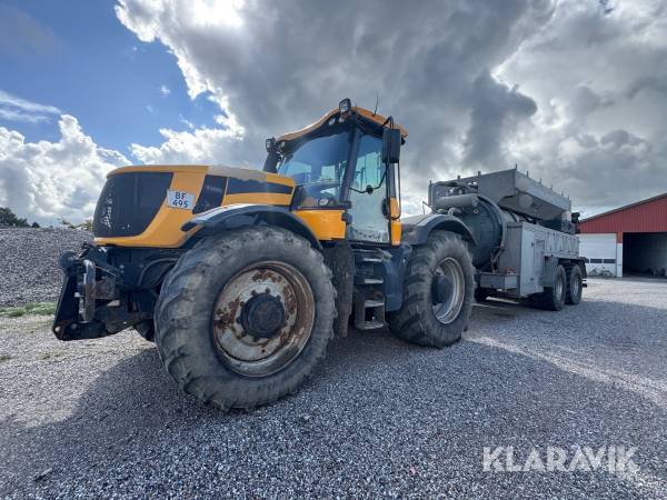 Traktor JCB Fastrac 8250 med Gøma GK12 Vario 12.000 L slamsuger