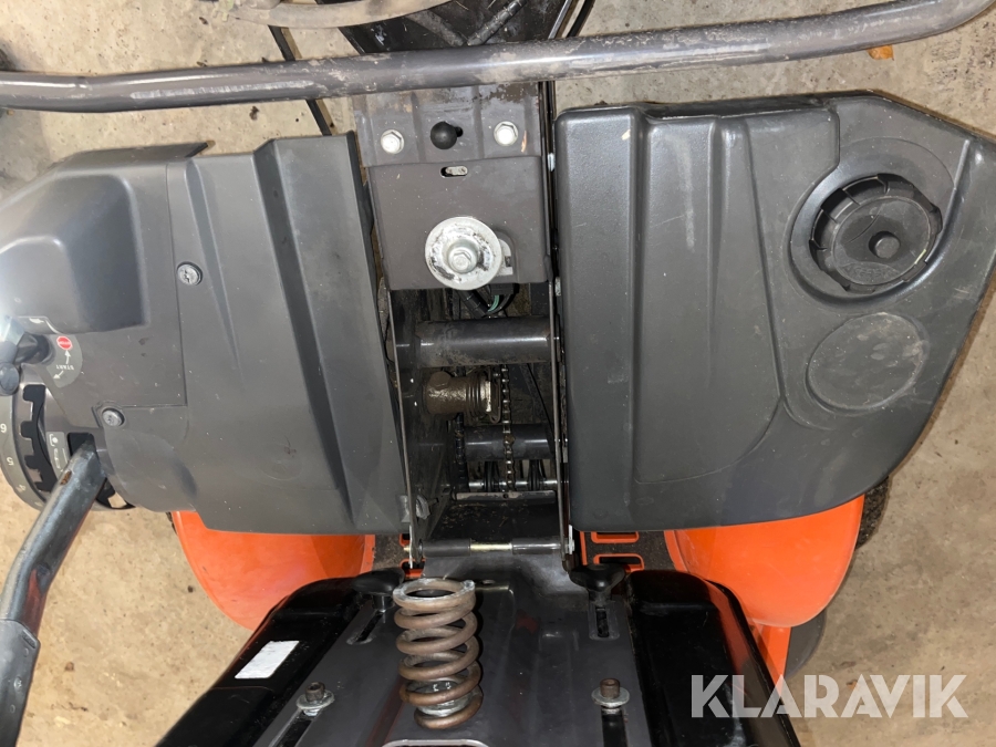 Plæneklipper Husqvarna R16C