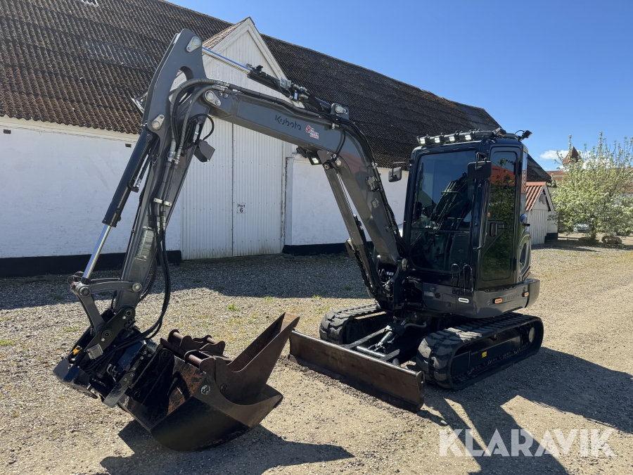 Gravemaskine Kubota KX42-4 med rotortilt og maskinstyring