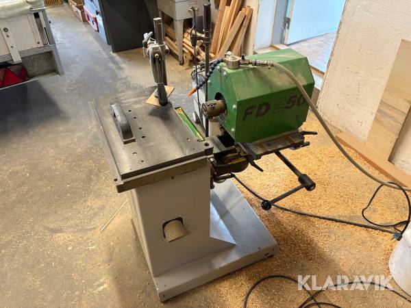 Langhulsboremaskine med bor Felder FD-250