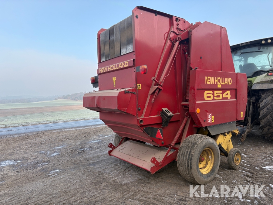 Rundballepresser New Holland 654