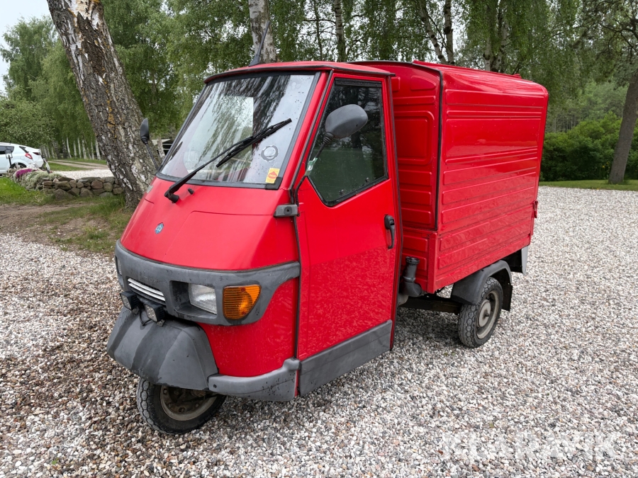 Tuk-Tuk Piaggio Ape 50