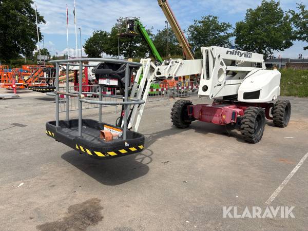 Knækarmsbomlift Nifty HR21D 4x4 MK2