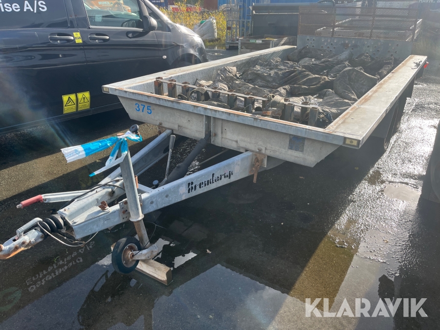 Maskintrailer Brenderup med tip
