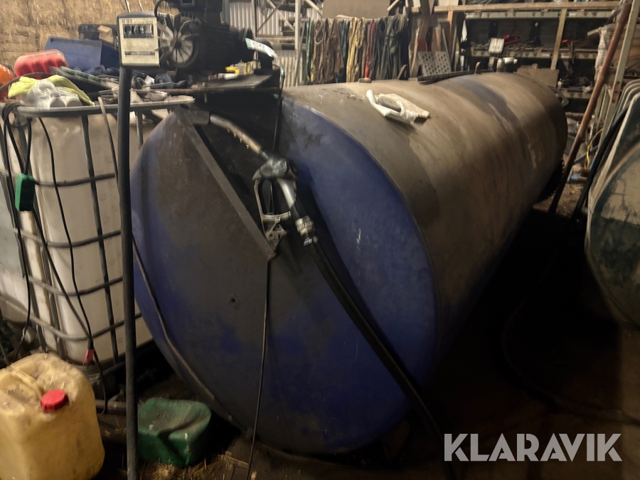 Diesel tank Roug 4000 liter med pumpe