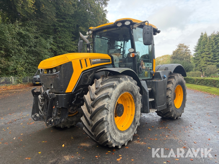 Traktor JCB Fastrac 4220