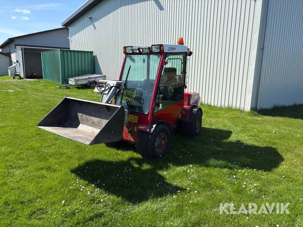 Redskabsbærer Timan Tool-trac 245