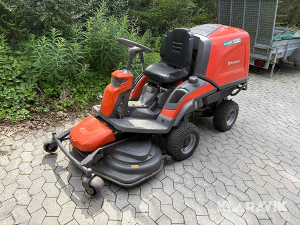 Plæneklipper Husqvarna RC 320Ts AWD med opsamler