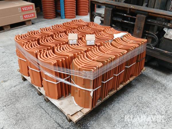 Tagsten Monier Dobbeltvinget med tagstenskrog 2 pakker