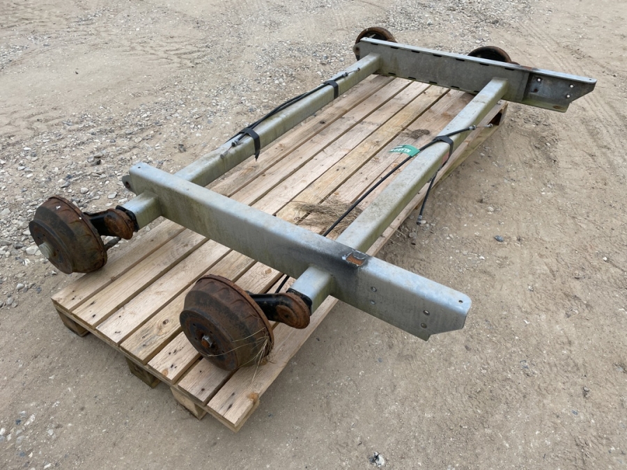Trailer Aksel