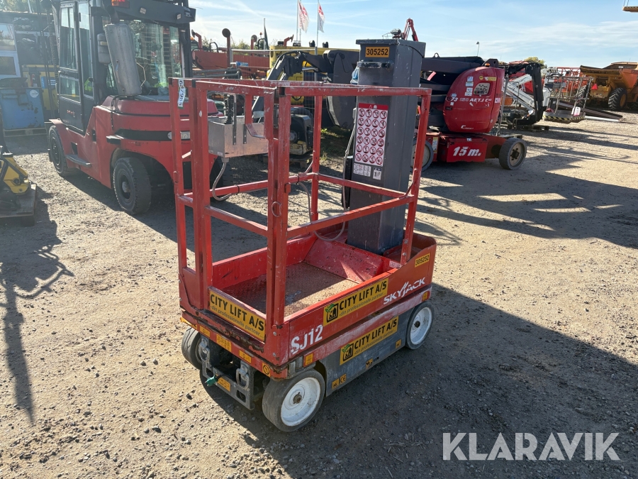 Søjlelift SkyJack SJ12