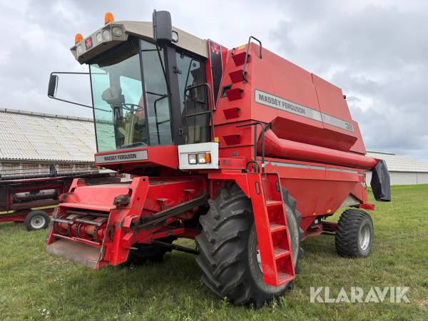 Mejetærsker Massey Ferguson MF 38 med skærebord