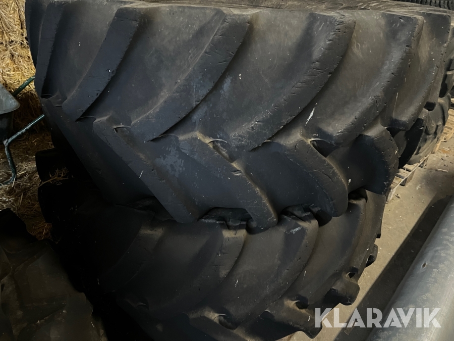 Dæk Goodyear 620/75R30 2 styk 