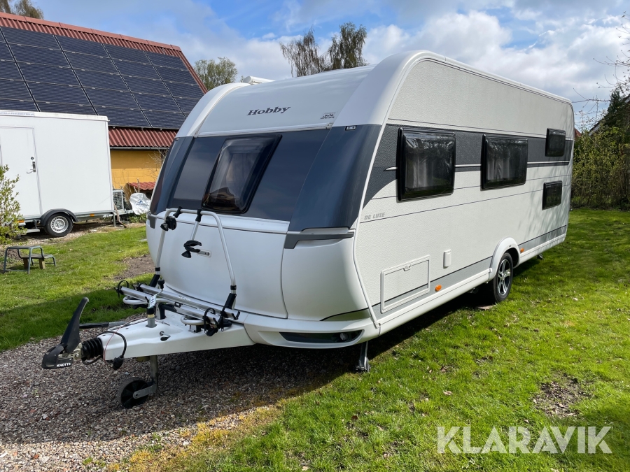 Campingvogn Hobby De Lux Easy 545 KMF med køjer