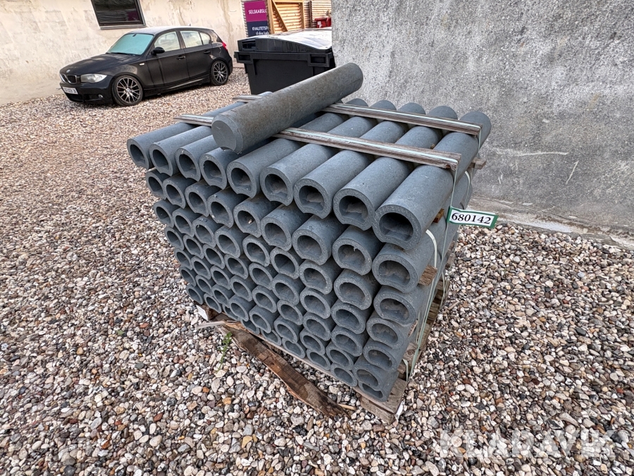 Stolpe/Palisader, 64 Styk