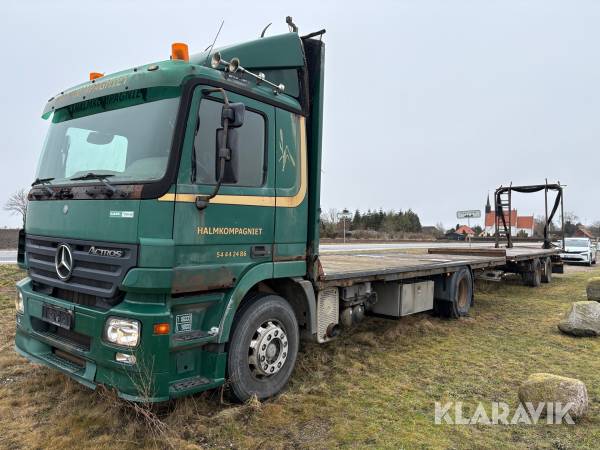 Lastbil med hænger Mercedes-Benz Actros