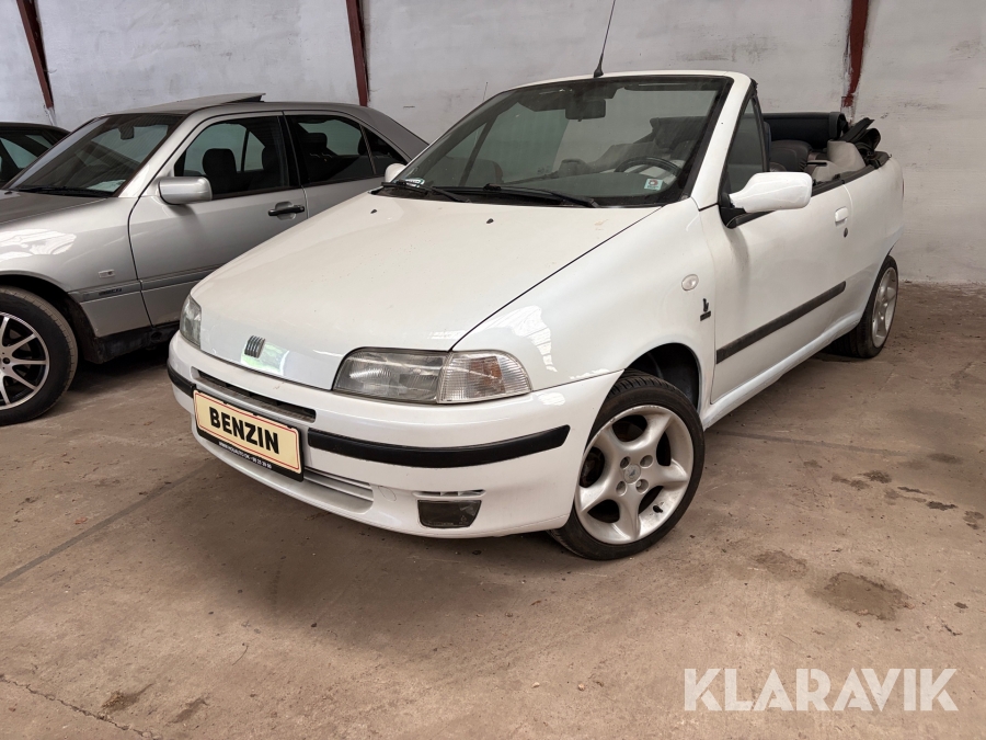 Personbil Fiat Punto Cabriolet 1,6