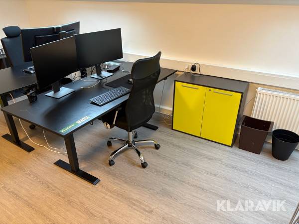Arbejdsstation med skab