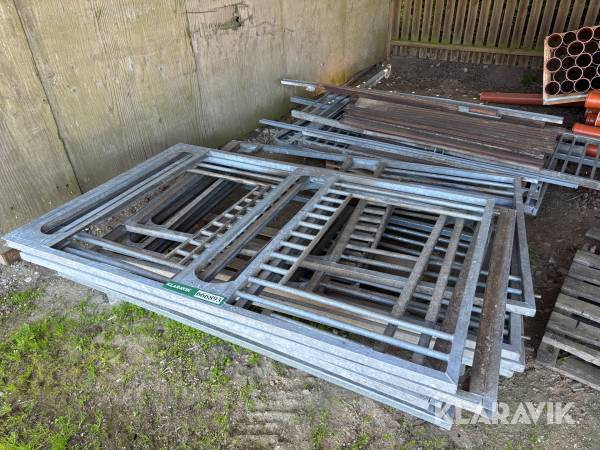 Hesteboks + låger 1 styk hesteboks + 8 styk låger