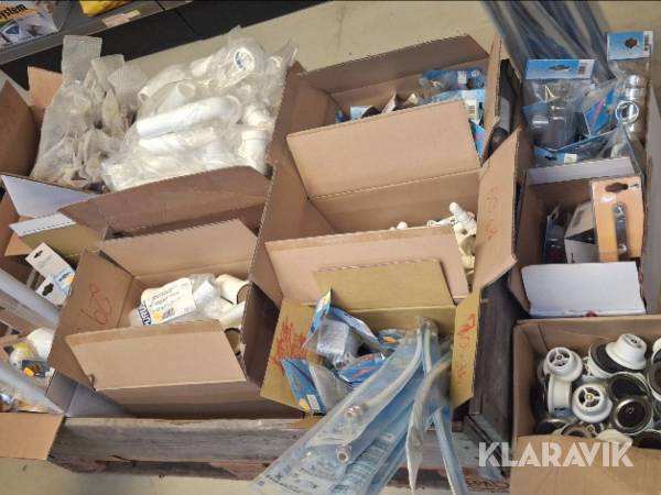 Assorteret vvs dele - ca. 600 styk, 1 palle