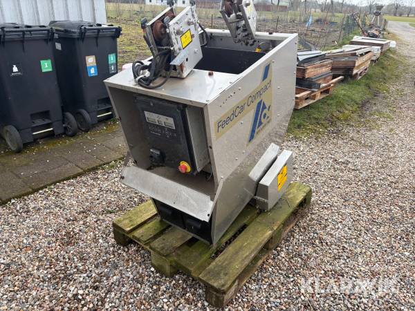 Foderautomat Alfa Laval Agri FeedCar Compact